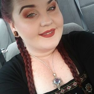 Meet your Posher, Cory